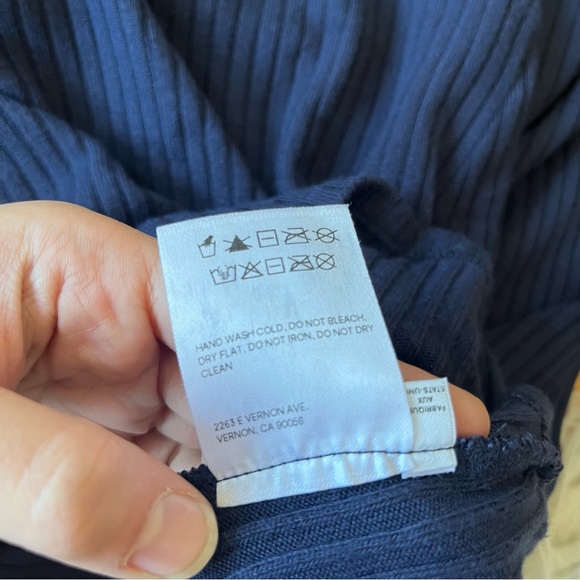 Reformation Navy Blue Ribbed Knit Leia Turtleneck Top Midi Skirt Set EUC Small - Picture 9 of 12